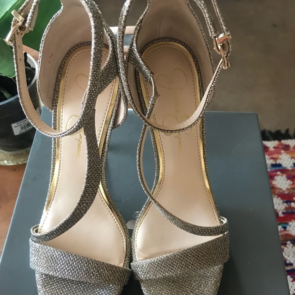 Ladies shoe